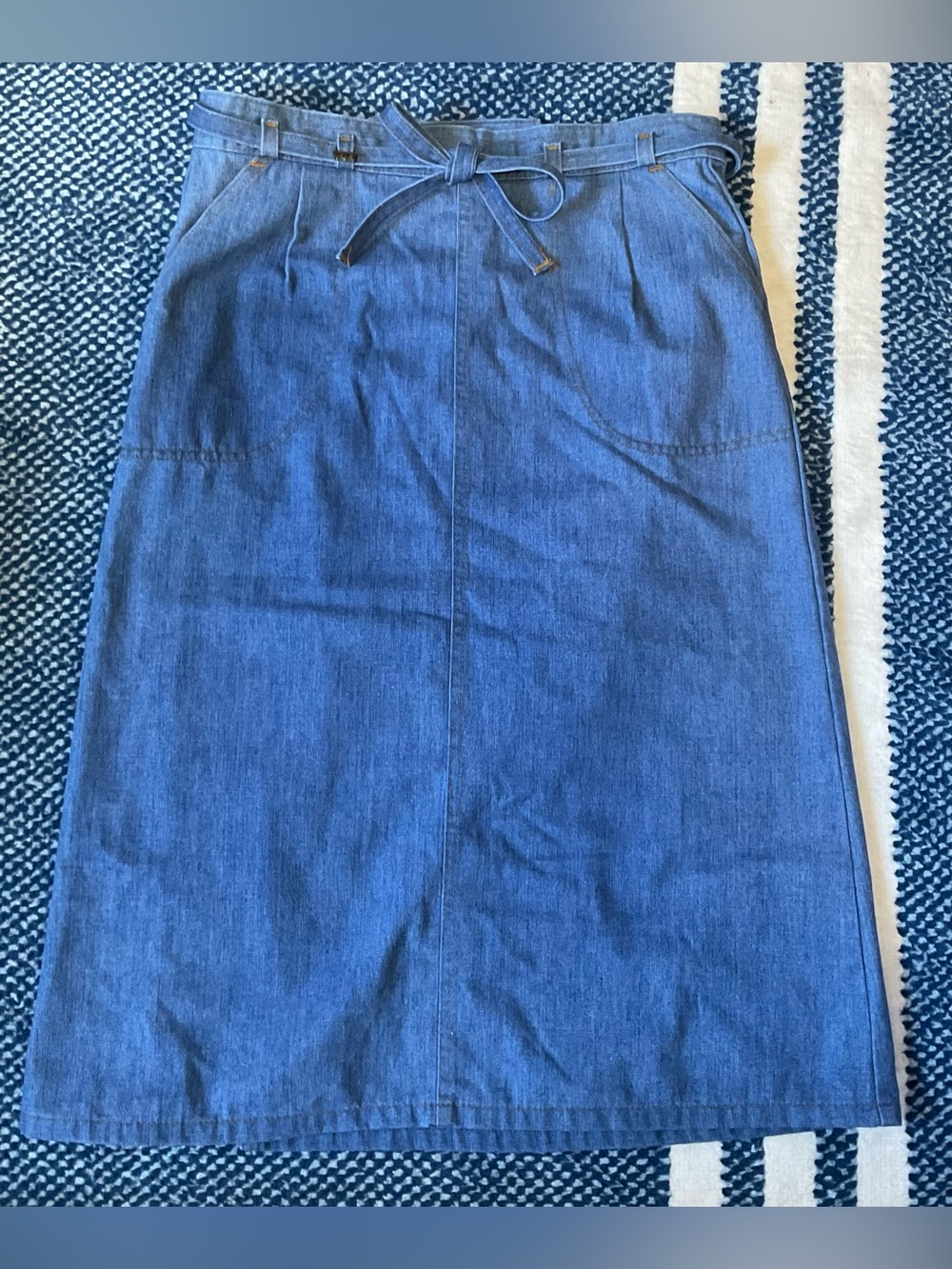 Vintage Levi’s Adjustable Denim Skirt